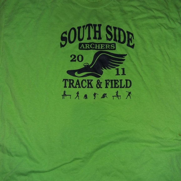 Shirt - Picture 2 of 4